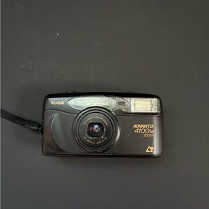 Kodak Black Film Photography Camera with Weather Resistance